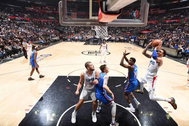 时间里, 前赛 时间里, 前赛