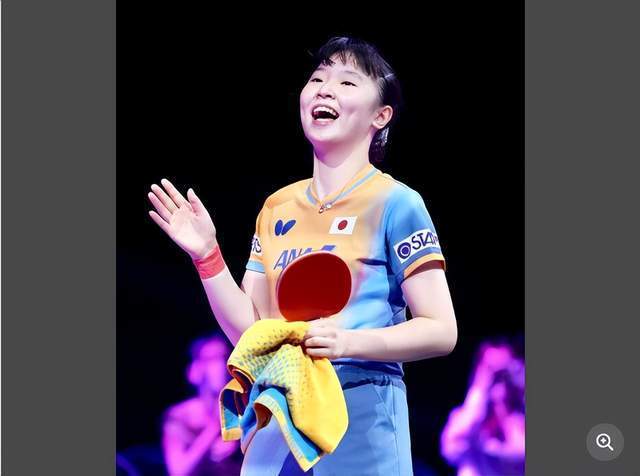 纵观这场比, 己戴着红色 纵观这场比, 己戴着红色